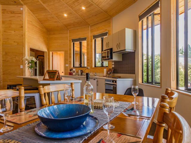 The Snowglobe - Ohakune Modern Yurt Style Chalet - 1033136 - photo 2