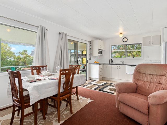 The Taranui Cottage - Mangawhai Heads Holiday Home - 1033139 - photo 2