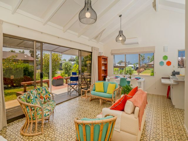 Bay Coast Happy Place - Cooks Beach Holiday Home - 1036837 - photo 3