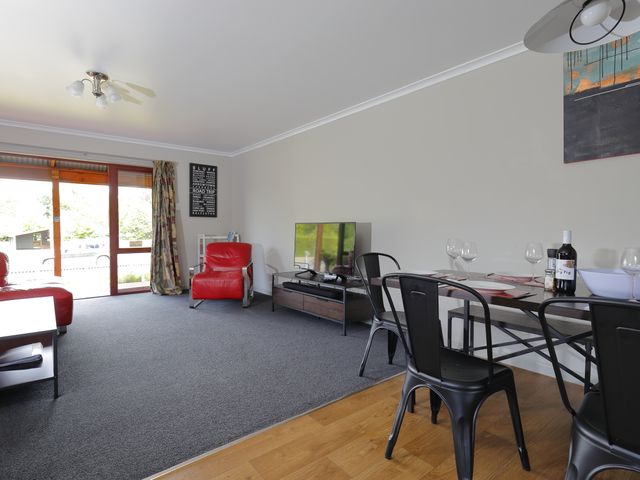 Mokonui Cottage - Te Anau Holiday Home - 1040283 - photo 4