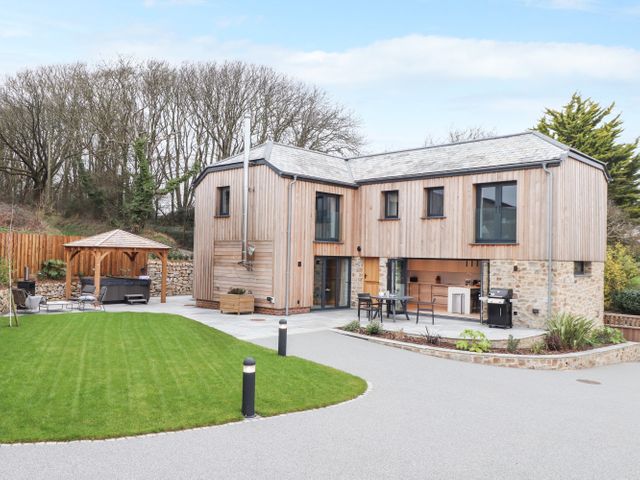 Modern Barn in Cornwall