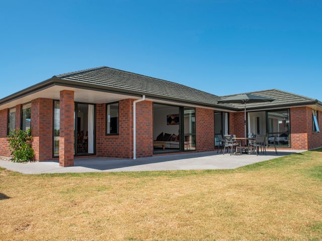 The Waterfront Ruakaka - Ruakaka Holiday Home - 1045293 - photo 3