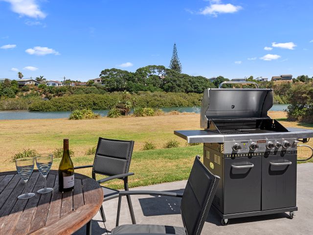 The Waterfront Ruakaka - Ruakaka Holiday Home - 1045293 - photo 5