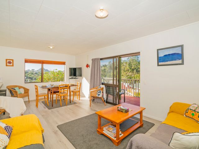 Coastal Hill Retreat - Tairua Holiday Home - 1050694 - photo 3