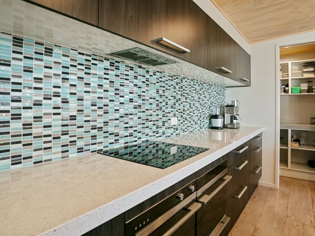 The White Haus - Waihi Beach Upstairs Holiday Unit - 1051060 - photo 2