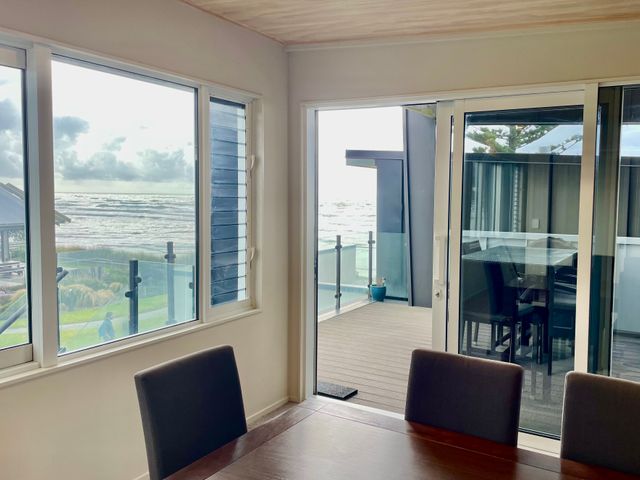 The White Haus - Waihi Beach Upstairs Holiday Unit - 1051060 - photo 4