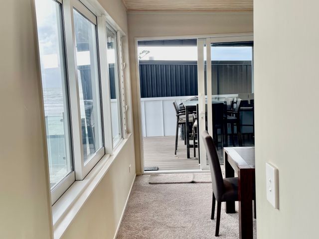 The White Haus - Waihi Beach Upstairs Holiday Unit - 1051060 - photo 5