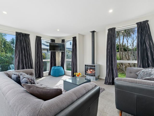 Hunter's Retreat - Wanaka Holiday Home - 1056421 - photo 4