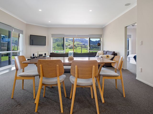 Sky Blue Retreat - Waihi Beach Holiday Home - 1058548 - photo 5