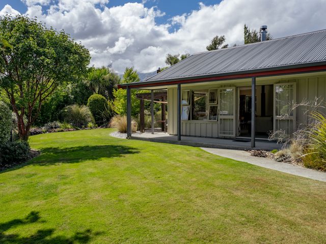 Lake Hawea Hideaway - Lake Hawea Holiday Home - 1058760 - photo 1