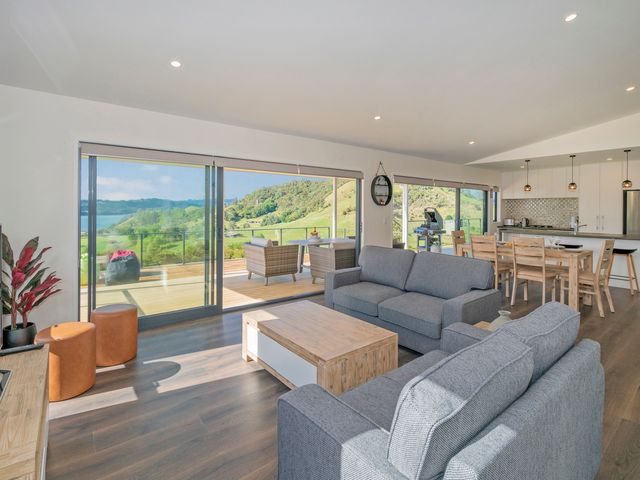 Peace and Paradise - Whitianga Holiday Home - 1059297 - photo 4