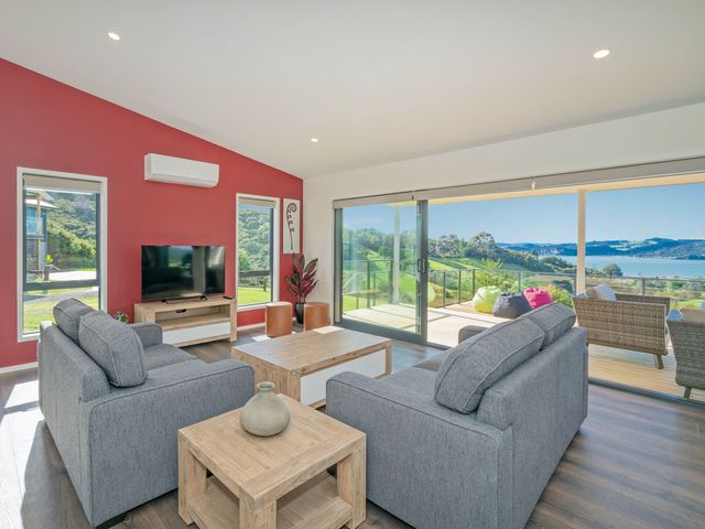 Peace and Paradise - Whitianga Holiday Home - 1059297 - photo 3