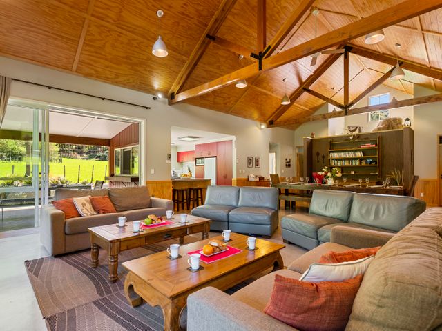 The Red Barn - Lake Okareka Holiday Home - 1059508 - photo 2