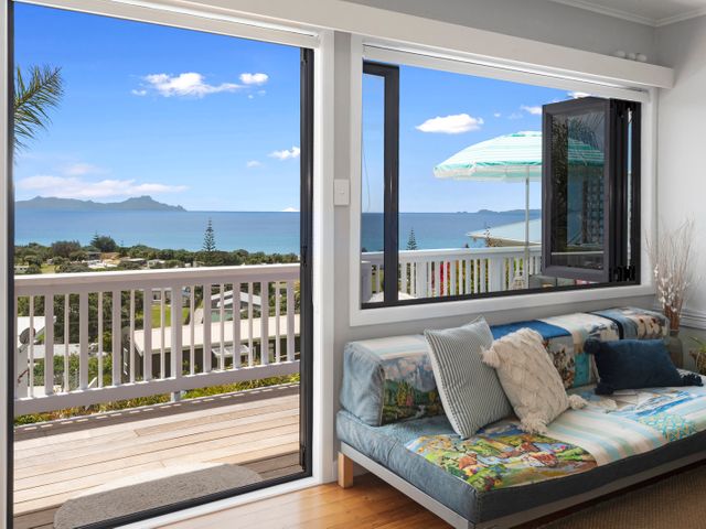 Waipu Cove Palm Cottage - Waipu Cove Holiday Home - 1062143 - photo 3