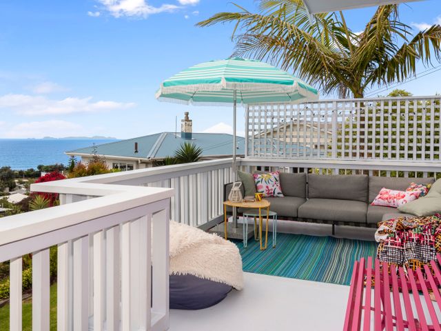 Waipu Cove Palm Cottage - Waipu Cove Holiday Home - 1062143 - photo 4