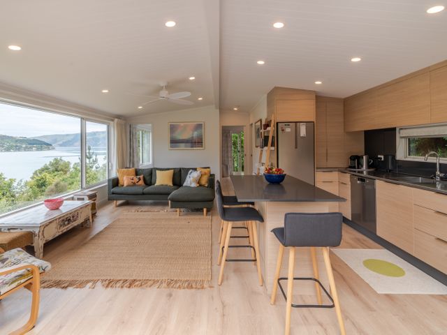 Otahuahua - Akaroa Holiday Home - 1062214 - photo 2