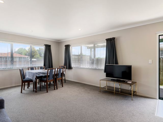 Sunrise Getaway - Rotorua Holiday Home - 1062278 - photo 3