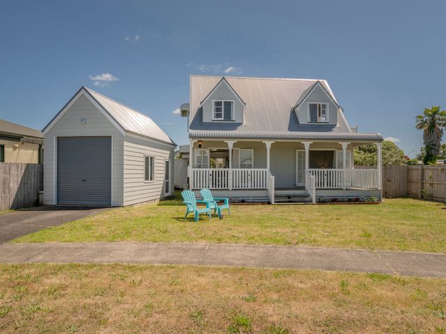 The Doll's House - Whitianga Holiday Home - 1062386 - photo 1