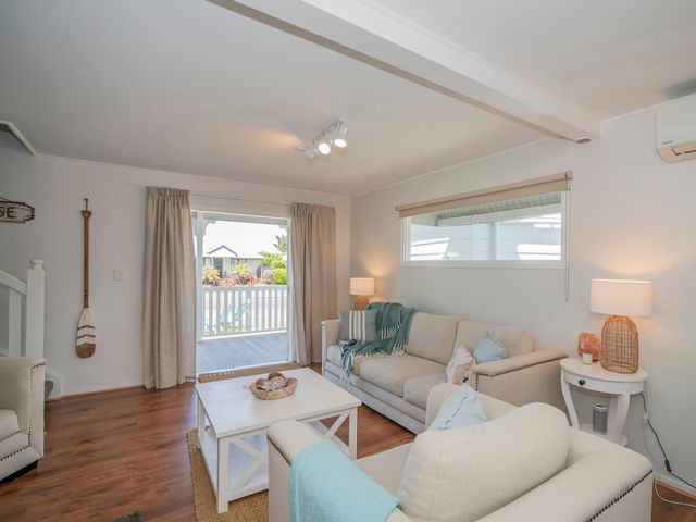 The Doll's House - Whitianga Holiday Home - 1062386 - photo 3
