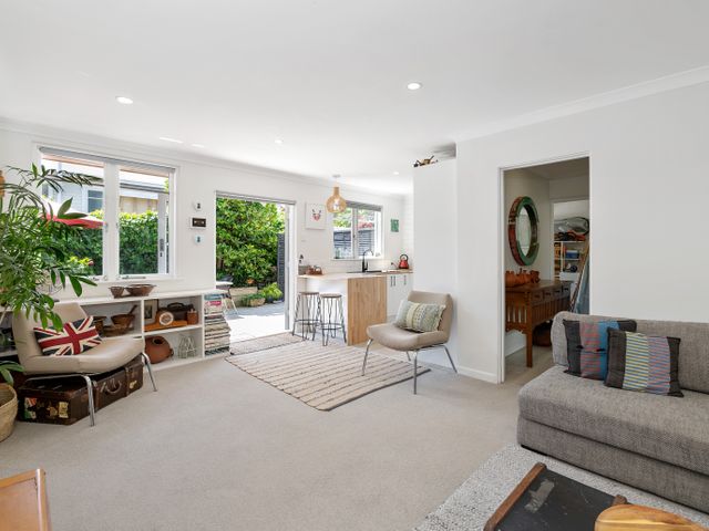 Magic at The Mount - Mt Maunganui Downstairs Unit - 1062682 - photo 3