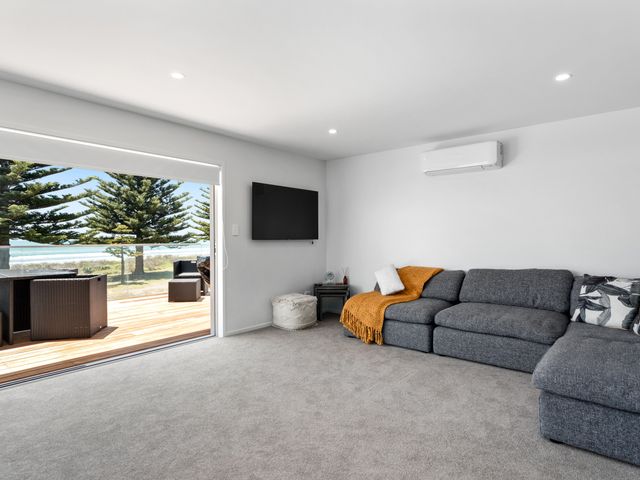 Ohope Beachside Retreat - Ohope Holiday Home - 1063177 - photo 3