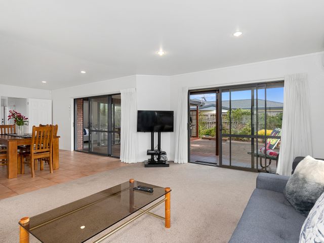 Bream Bay Bach - Ruakaka Holiday Home - 1064732 - photo 5