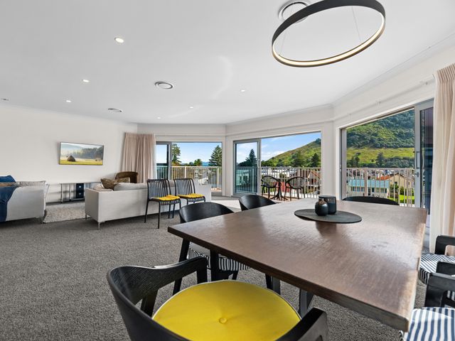Home Sweet Home - Mt Maunganui Holiday Home - 1070273 - photo 2