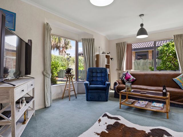 Fantails Roost - Bowentown Holiday Home - 1071843 - photo 2