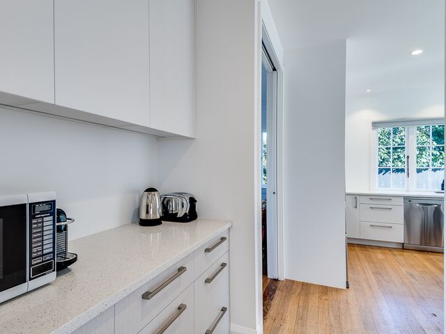 Gem on Gillean - Havelock North Holiday Home - 1074469 - photo 4