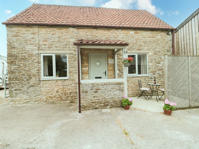 Stable Cottage, Rode Farm - 1076099 - photo 1