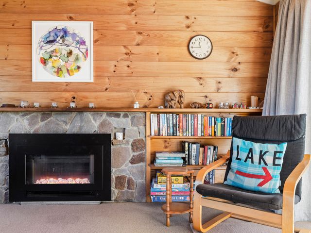 The Lake Escape - Taupo Holiday Home - 1082500 - photo 3