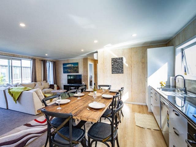 Family Retreat in Snowmass - Ohakune Holiday Home - 1082606 - photo 5