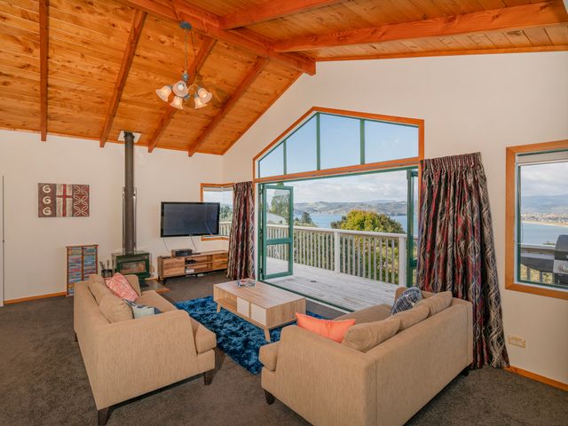 Sensational on Centennial - Whitianga Holiday Home - 1083675 - photo 3