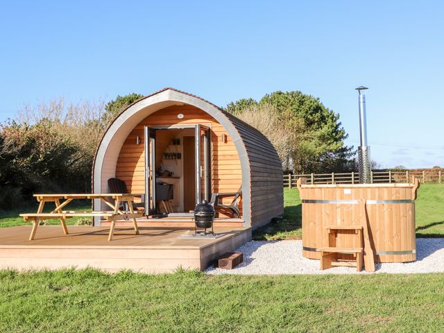 Boskennal Farm House Pods