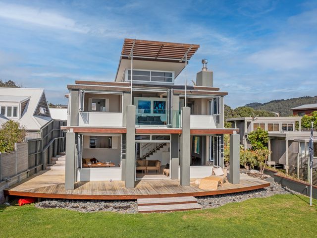 Hahei Oceanfront - Hahei Holiday Home - 1088201 - photo 3