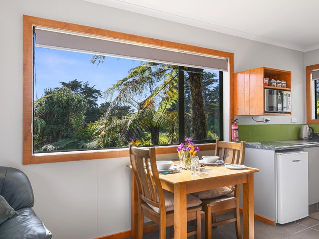 Upepo - The Garden Room - Cape Foulwind Studio - 1089180 - photo 4