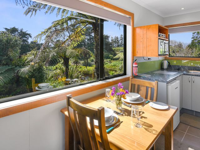 Upepo - The Garden Room - Cape Foulwind Studio - 1089180 - photo 5