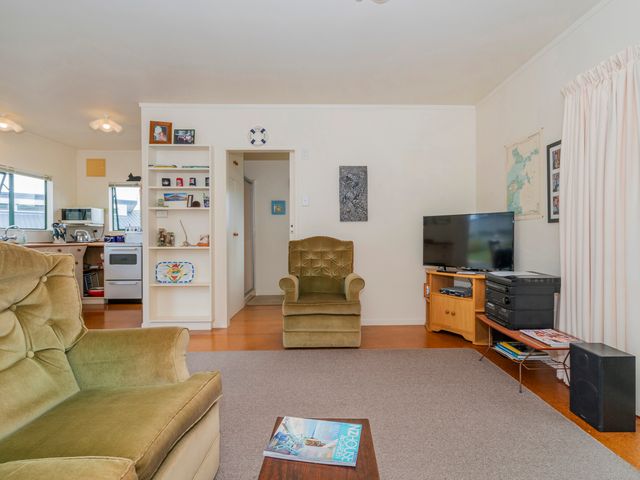 The Bach - Whitianga Holiday Home - 1093719 - photo 3