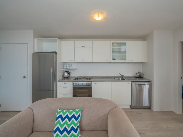 Beachy Keen - Whangamata Holiday Apartment - 1094058 - photo 4