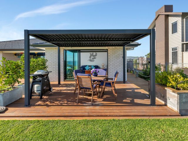 The Leading Light - One Tree Point Holiday Home - 1094616 - photo 3