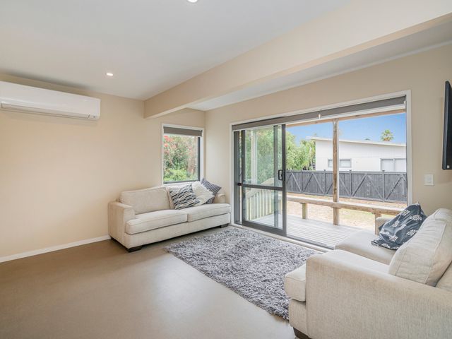 Seas the Day - Matarangi Holiday Home - 1096261 - photo 3