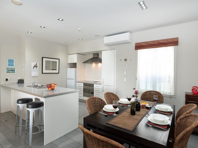 Oceanside - Paihia Waterfront Apartment - 1101798 - photo 4