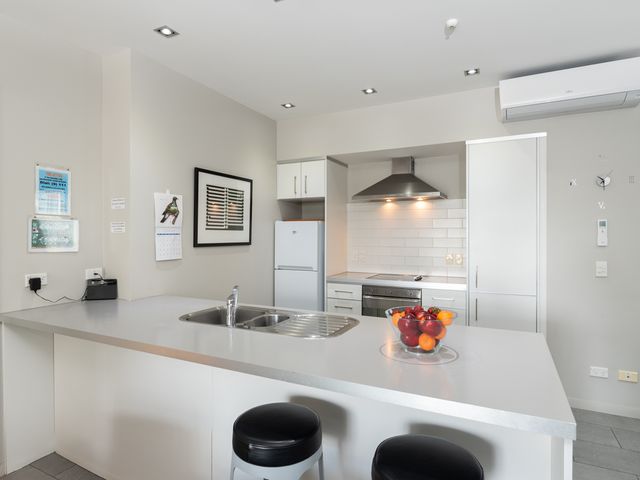 Oceanside - Paihia Waterfront Apartment - 1101798 - photo 5