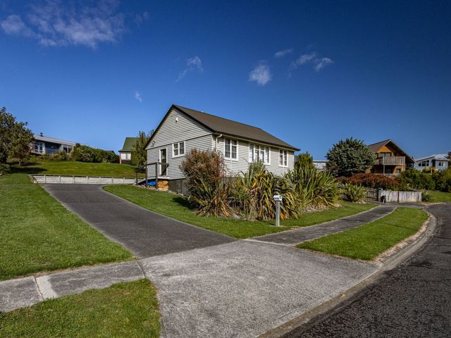 Drasko's Den - Ohakune Holiday Home - 1107143 - photo 2