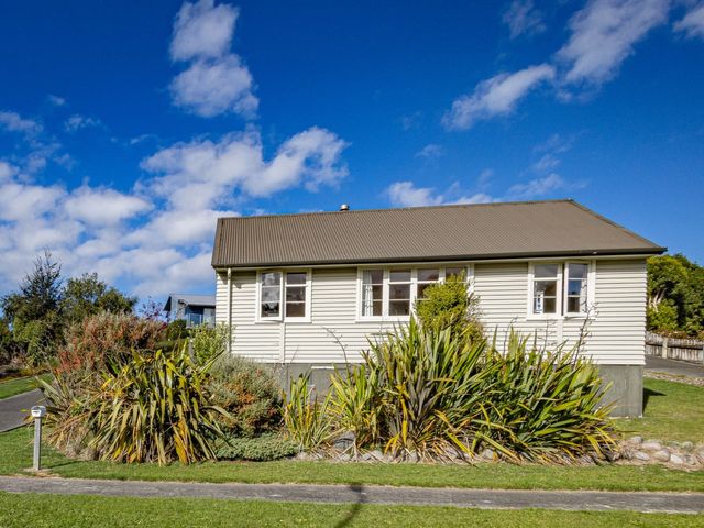 Drasko's Den - Ohakune Holiday Home - 1107143 - photo 3