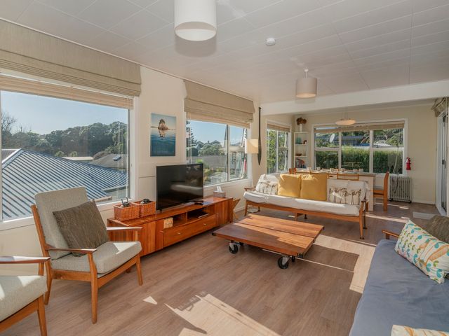 Hahei Kiwi Bach - Hahei Holiday Home - 1109335 - photo 4