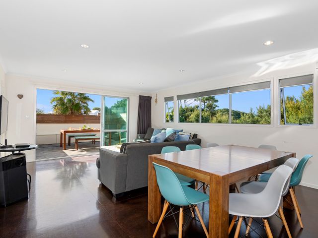 The Nautical Bach - Mangawhai Heads Holiday Home - 1109572 - photo 4
