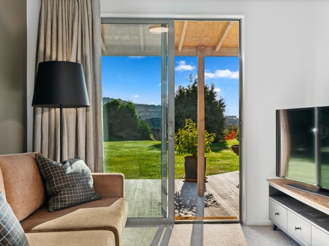 Mountain View Bliss - Albert Town Holiday Unit - 1109859 - photo 3