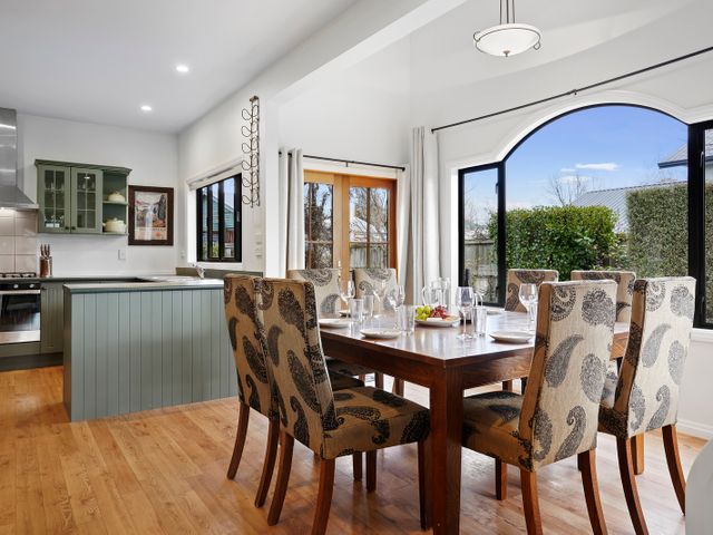 Kokomea House - Wanaka Holiday Home - 1112182 - photo 5