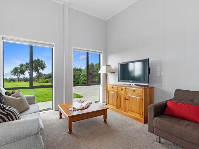 Sea View Cottage – Ruakaka Holiday Cottage - 1114899 - photo 2